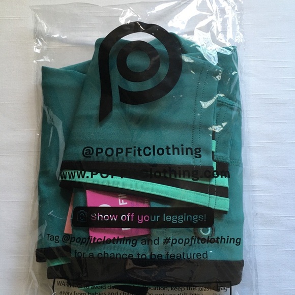 POP Fit Leggings With Pockets! - Picture 2 of 11